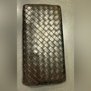 Bottega Veneta Woven Intrecciato Leather Wallet